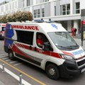 Srušila se reklama marketa na Dušanovcu: Jedna osoba povređena