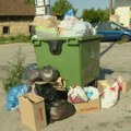 Gde sa smećem: Pitanje koje mesecima muči meštane sela oko Topole