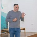 Predrag Oluić, vlasnik kompanije „VORP marketing“ održao predavanje o AI alatima u Kulturnom centru Zrenjanina Kulturni centar…