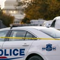 Uhapšen tinejdžer koji se naoružan zatrčao na Kapitol u Vašingtonu