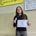 Nove medalje za znanje učenicima OŠ „Nada Matić“: Izuzetan uspeh na državnim takmičenjima iz matematike i istorije