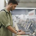 Nekoliko važnih stvari na koje bi trebalo obratiti pažnju prilikom kupovine laptop računara u 2026. godini