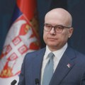 Вучевић (СНС): Боримо се за слободну, пристојну и сигурну Србију