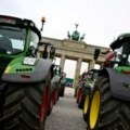 Protest farmera u Berlinu zbog smanjenja poreskih olakšica