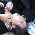 Ko je političar koji je napadnut nožem u južnoj Koreji? Sudiće mu zbog korupcije, nedostajalo mu je samo 0,73% glasova da…