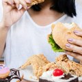 Nezdrava hrana u velikim količinama može trajno oštetiti mozak