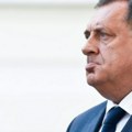 Dodik: Nije moguće staviti znak jednakosti između Jasenovca i Srebrenice