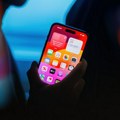 Dva razloga koji sugerišu da će iPhone 17 možda imati Face ID ugrađen u ekran