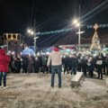 (FOTO/VIDEO) Protesti podrške studentima u Brusu, Surdulici i Požarevcu