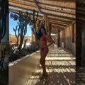 Marina Gagić paradira u ubitačnom bikiniju na Mikonosu: Bivša verenica Darka Lazića mami poglede, a tek da je vidite u miniću…