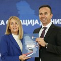 Više od milijardu dinara za energetsku sanaciju: Novac za 43 škole, vrtiće i opštine (VIDEO)
