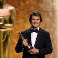 Том Круз примио почасног Оскара и одржао емотиван говор