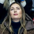 Prelepa Marija Šarapova se pojavila na Zimskim olimpijskim igrama, što je starija, to je lepša