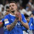 (VIDEO) Sergej drži Hilal u borbi za titulu