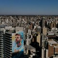 Mesi se vratio u rodni grad: Zbog njega je oproštaj drugog legendarnog Argentinca pao u drugi plan