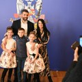 Šapić dodelio finansijsku pomoć Grada Beograda roditeljima trojki, četvorki i duplih blizanaca
