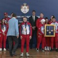Šmekerski potez Vučića kad su zlatni bokser i bokserka izašli pred mikrofon: Smejao se i Veljko Ražnatović