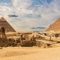 Археолози збуњени откривеним структурама поред пирамида у Гизи
