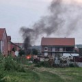 Stariji čovek palio kablove i izvačio bakar u naselju Slavka Zlatanovića – policiji rekao da od toga živi