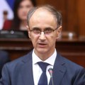 "Politički zahtevi studenata u velikoj defanzivi" Macut: Za nekoliko meseci očekujem stabilnu situaciju