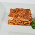 Najpouzdaniji recept za dobar ručak: Klasična lazanja za celu porodicu