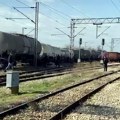 Oglasila se infrastruktura železnice: Prevrnula se dva vagona, niko nije povređen, gorivo se pretače