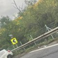 Auto slupan, stvaraju se ogromne gužve: Saobraćajka u Bubanj potoku, policija na licu mesta