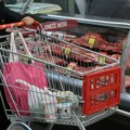 Ponižavajuća potrošačka korpa: Po osobi 233 grama junetine mesečno