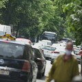 Vozači zarobljeni u "čepu" u Takovskoj zbog radova: Izmenjen i gradski prevoz, evo do kada će biti gužva u ovom delu grada