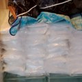 Više od 100 kilograma droge zaplenjeno u Sremu: Uhapšena dvojica Beograđana, otkriven amfetamin i marihuana