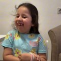 (Video) "Ako se ne vrati, nađem drugog!" Mala heroina Sofija očitala lekciju o dečacima: Pratili smo njenu borbu protiv teške…
