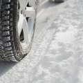 AMSS: Zbog zahlađenja i snega vozači da budu oprezniji