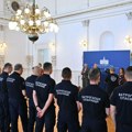 Zaslužni vatrogasci i policajci Novog Sada nagrađeni sa po 40.000 dinara: Gradonačelnik uputio čestitke
