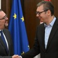 Vučić sa Kasanofom: Naglasio sam izuzetno tešku i složenu situaciju na KiM - Srbija ostaje posvećena razgovoru i mirnom…