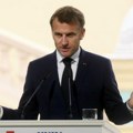 Makron o Putinovom predlogu: Bezuslovnom prekidu vatre ne prethode pregovori