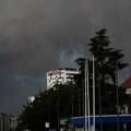 Nevreme zahvatilo Srbiju, grad i olujni vetar u Beogradu, u Novom Sadu poplavljene ulice (VIDEO)