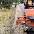 Radovi u Primorskoj ulici produženi do 3. Septembra JKP „Put” nastavlja s asfaltiranjem ulica po gradu i okolnim mestima