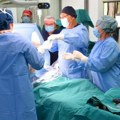 Prva operacija ugradnje veštačkog kolena urađena u Institutu „Niška Banja“ posle više od 20 godina