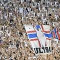 Split u šoku: Stigli brojni navijači, nose zastavu "Krajina živi vječno!" (foto)
