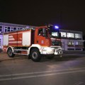 Planuo krov kuće dok su ljudi bili unutra Drama kod Žitorađe: Vatrogasci sa dva kamiona gasili buktinju