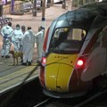 Devet ljudi životno ugroženo nakon napada u vozu u Velikoj Britaniji: Dvoje uhapšeno
