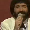 Legendarni Vajta je hitovima i nezaboravnim glasom osvojio bivšu Jugoslaviju, pogledajte kako sada izgleda