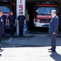 Dačić i Vasiljević obišli policiju i vatrogasce u Novom Pazaru
