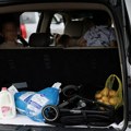 Nikako ne ostavljajte ove stvari u automobilu tokom vrućina: Mogu da eksplodiraju, pokvare se ili postanu opasne