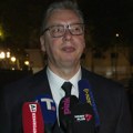 Vučić: Oni koji govore o posrnulom rejtingu SNS ne čitaju istraživanja