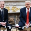 Trump na tri dana pauzira planirane 50%-tne carine na Kanadu, objavio sporazum s Ottawom