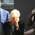 (Video): Žena Tome Zdravkovića se guši u suzama Zajecala na otkrivanju spomenika, nije mogla da ni da ga pogleda: Ovako…