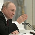 Putin u novogodišnjem obraćanju: Nikad se nećemo povući
