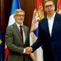 "Poslednje pripreme pred dolazak predsednika Makrona" Vučić se sastao sa ambasadorom Francuske: Jačanje odnosa između 2…