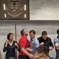 „Odbornici Lokalnog fronta polomljena ruka“: Fizički obračun na sednici skupštine u Kraljevu